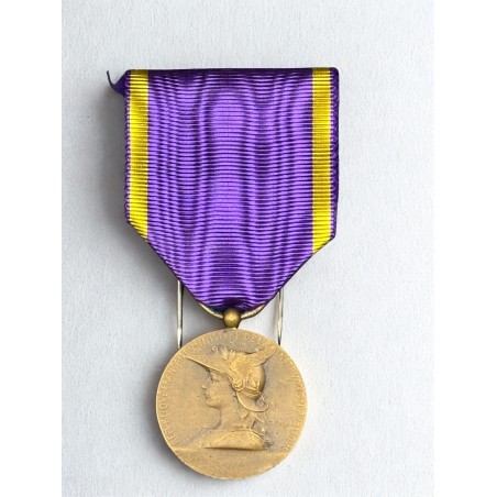 Médaille d'honneur de l'enseignement du premier degré