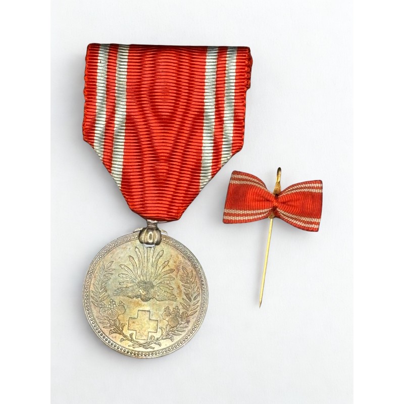 Médaille japonaise de la croix rouge