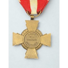 Croix de la Valeur militaire