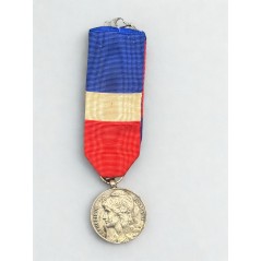 Médaille d'honneur Commerce - Travail - Industrie