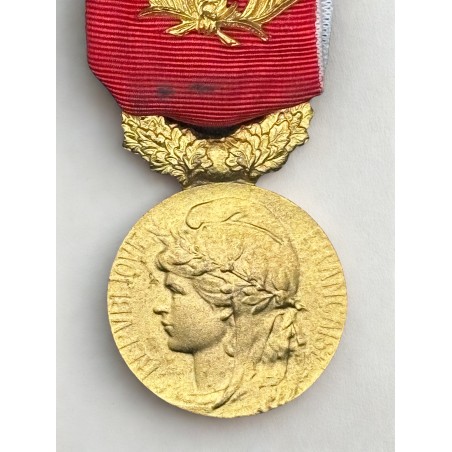 Médaille d'honneur du travail