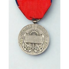 Médaille d'honneur des marins du commerce et de la pêche