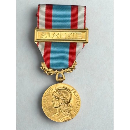 Médaille commémorative des opérations de sécurité et de maintien de l’ordre