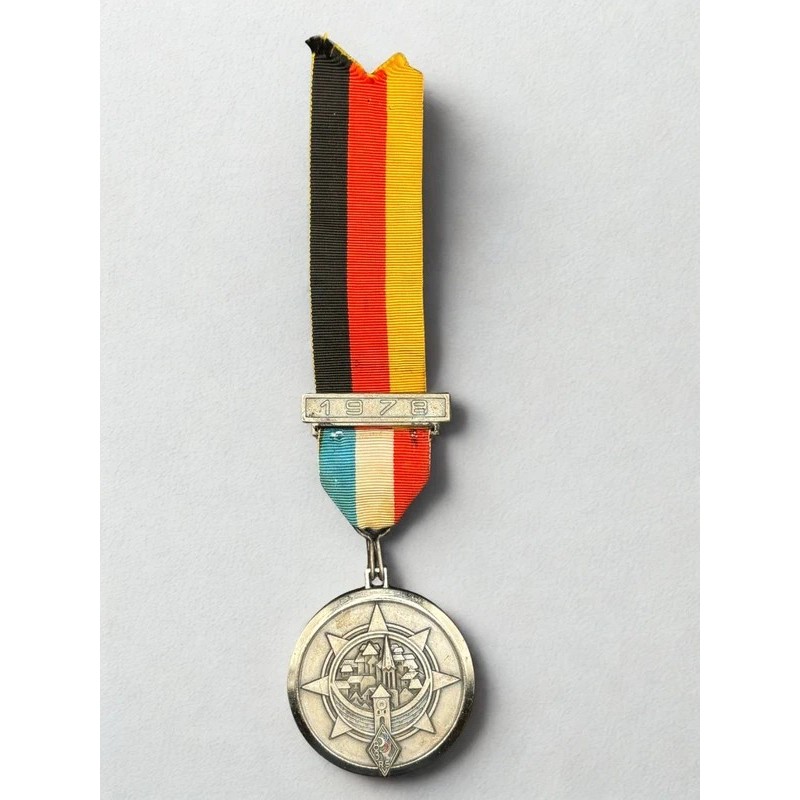 Médaille de la marche populaire 1978 IVV - Fédération Internationale des Sports Populaires