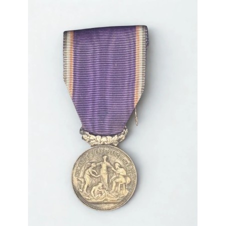 Médaille de l'Académie du Dévouement National