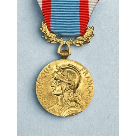 Médaille commémorative des opérations de sécurité et de maintien de l’ordre